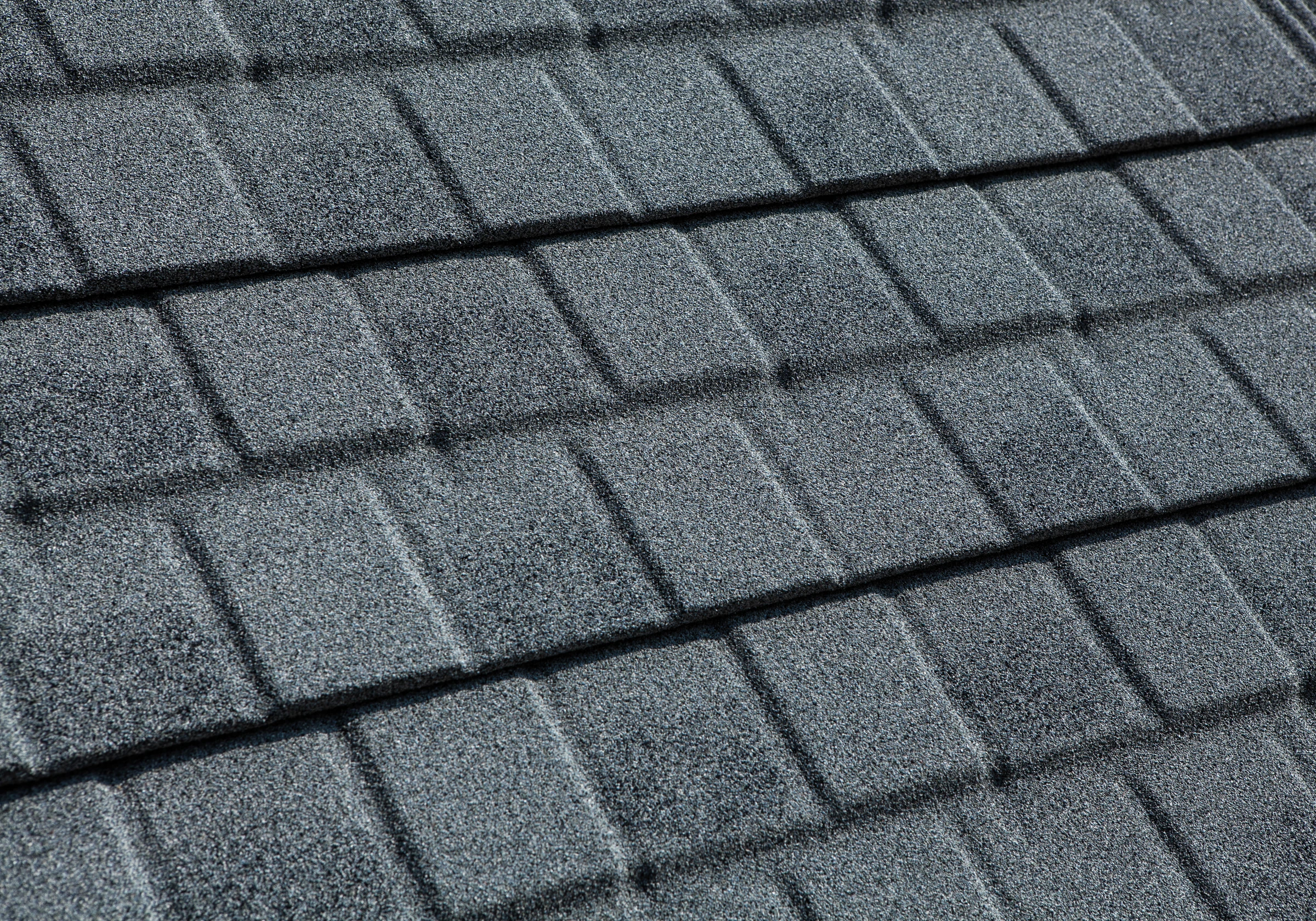 Stormetal Shingle in Silver Grey